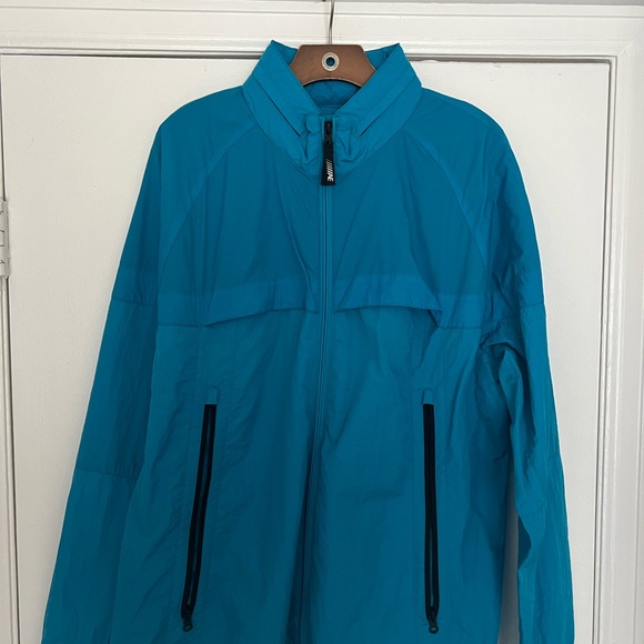 Blue AE Technical Outerwear Windbreaker - Picture 1 of 3